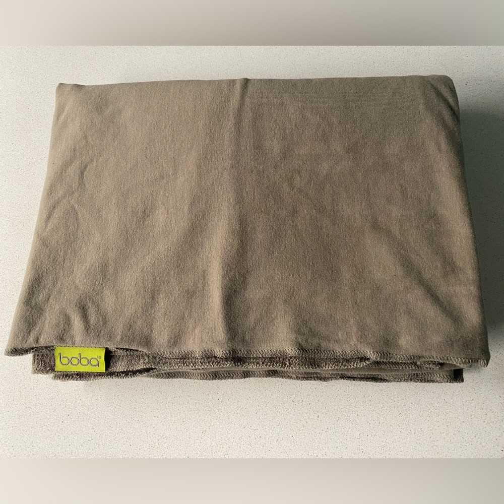Boba Wrap Carrier in Grey
